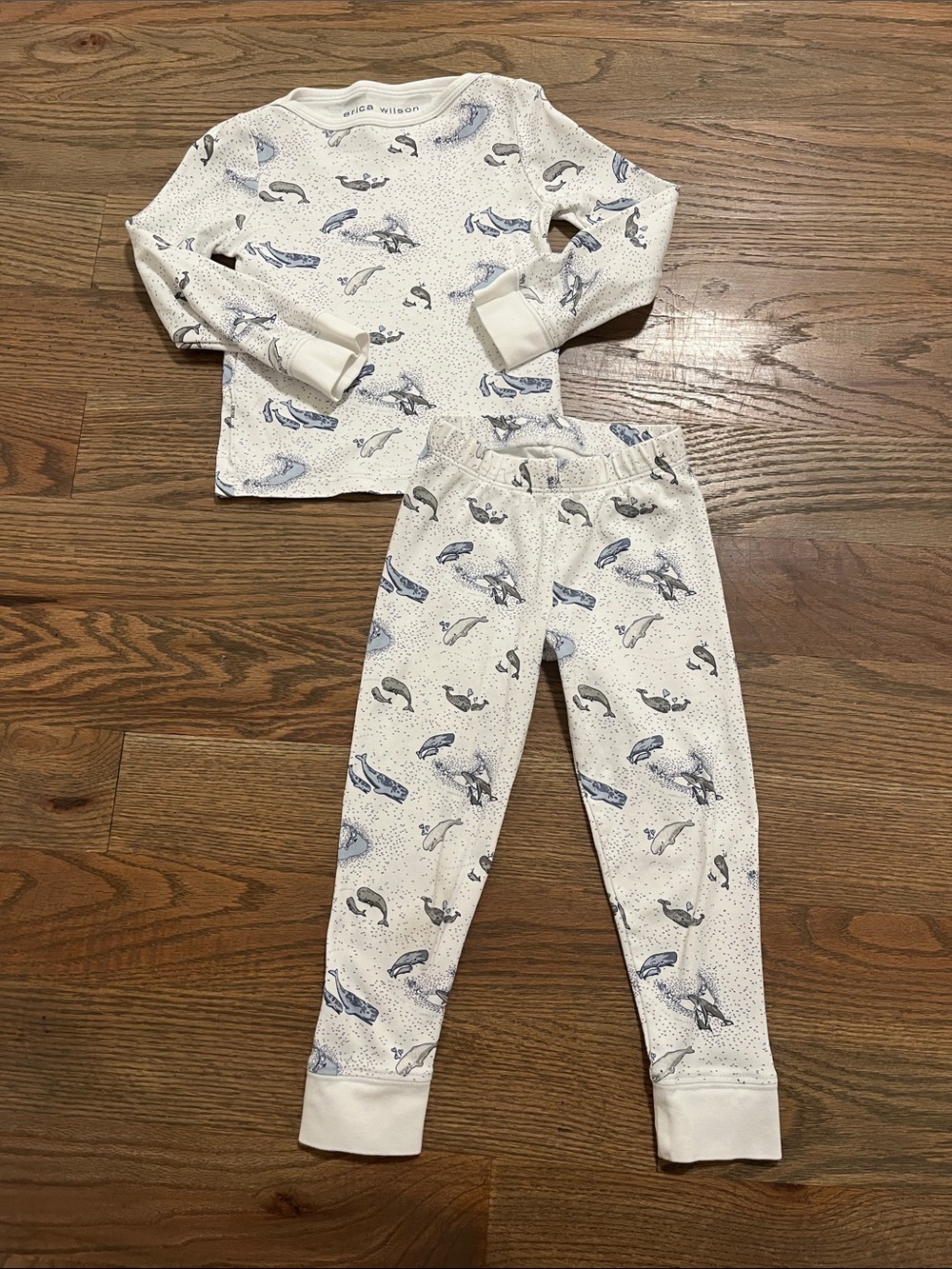 Erica Wilson Nantucket Whale PJs 4T EUC